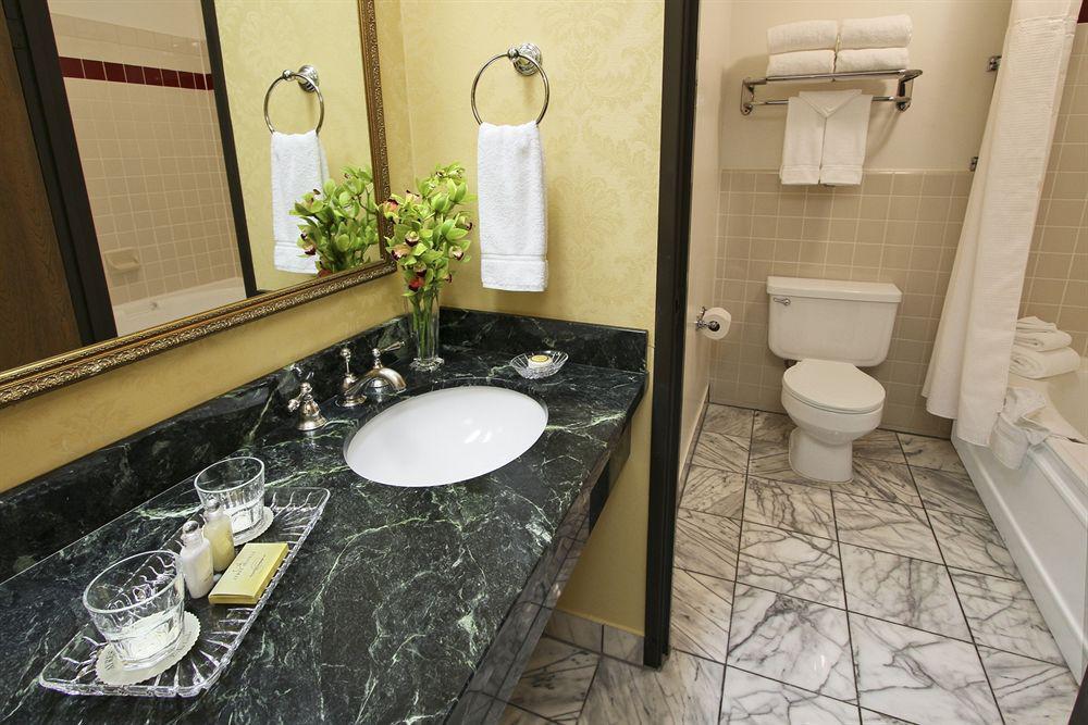 Ayres Suites Yorba Linda/Anaheim Hills Exterior photo